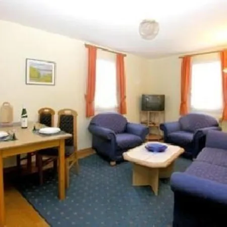 Apartment Geranie Fuer 4 Personen In Bei Cochem, Mosel-saar-ruwer